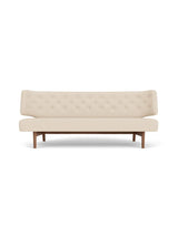 Radiohus Sofa P2 fra Audo Copenhagen - Valnød - Hallingdal 65 200 - Jacobsen Plus