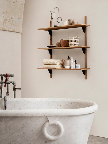 Sector Shelf T/W fra Ferm Living - Eg m-messing - Jacobsen Plus