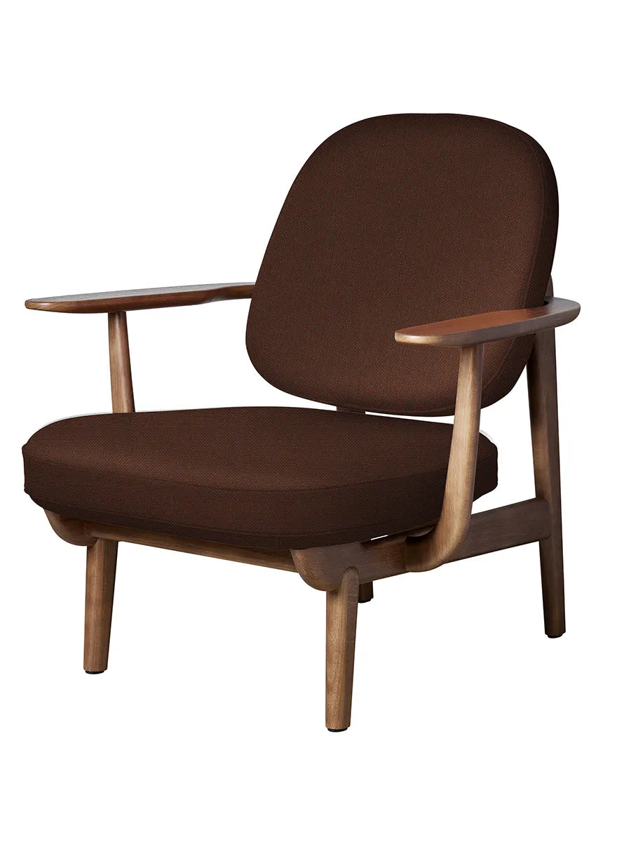 Fred Lænestol, valnødfarvet eg fra Fritz Hansen