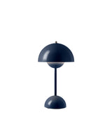 Flowerpot VP9 portable bordlampe af Verner Panton - Steel Blue - Jacobsen Plus