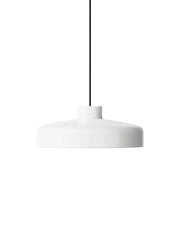 Lacquer pendant medium, grey fra Nine