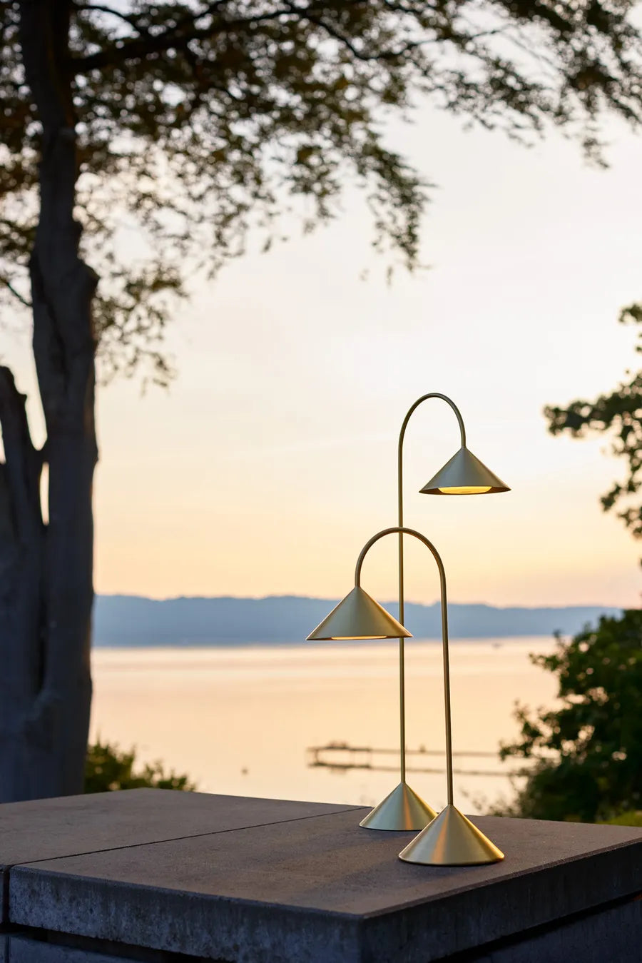 Grasp Portable Lampe, H47 fra Frandsen - 3 - Jacobsen Plus