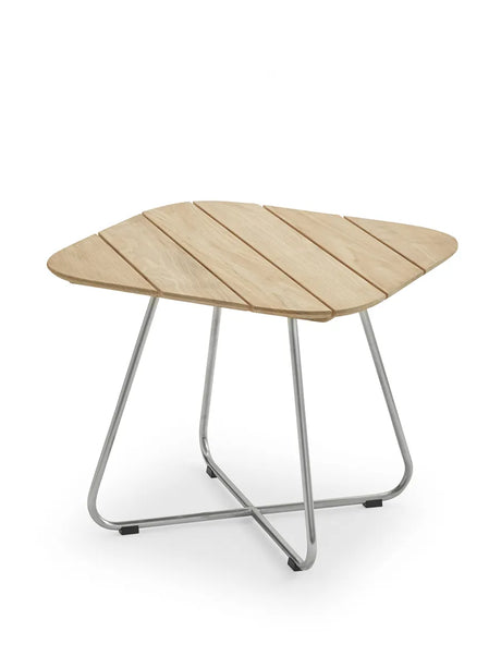 Skagerak Lilium Lounge Table fra Fritz Hansen - 1 - Jacobsen Plus
