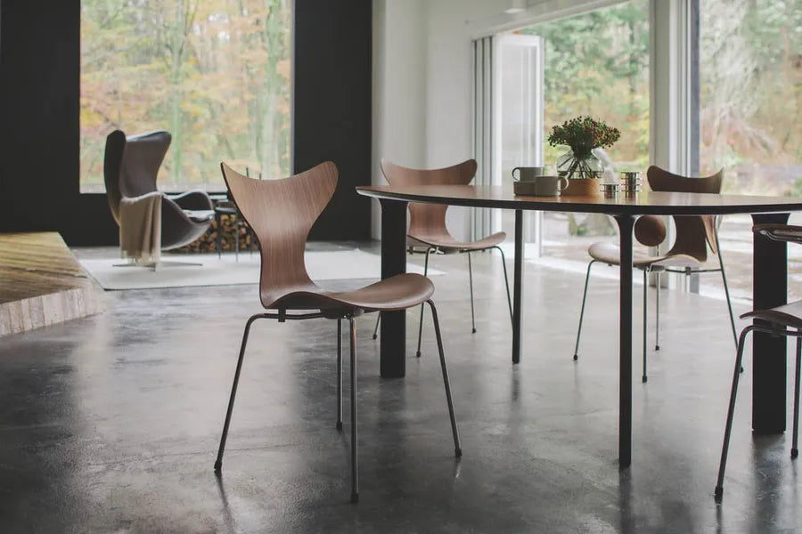 3108 Liljen stol i valnød af Arne Jacobsen - 2 - Jacobsen Plus