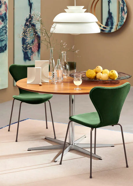 3107 Stol, fuldpolstret velour af Arne Jacobsen - 1 - Jacobsen Plus
