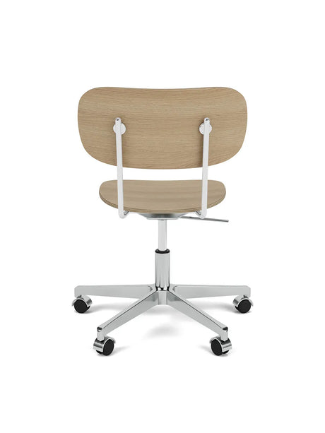 Co Task Chair u. Armlæn, finer fra Audo Copenhagen - Natural oak - Jacobsen Plus