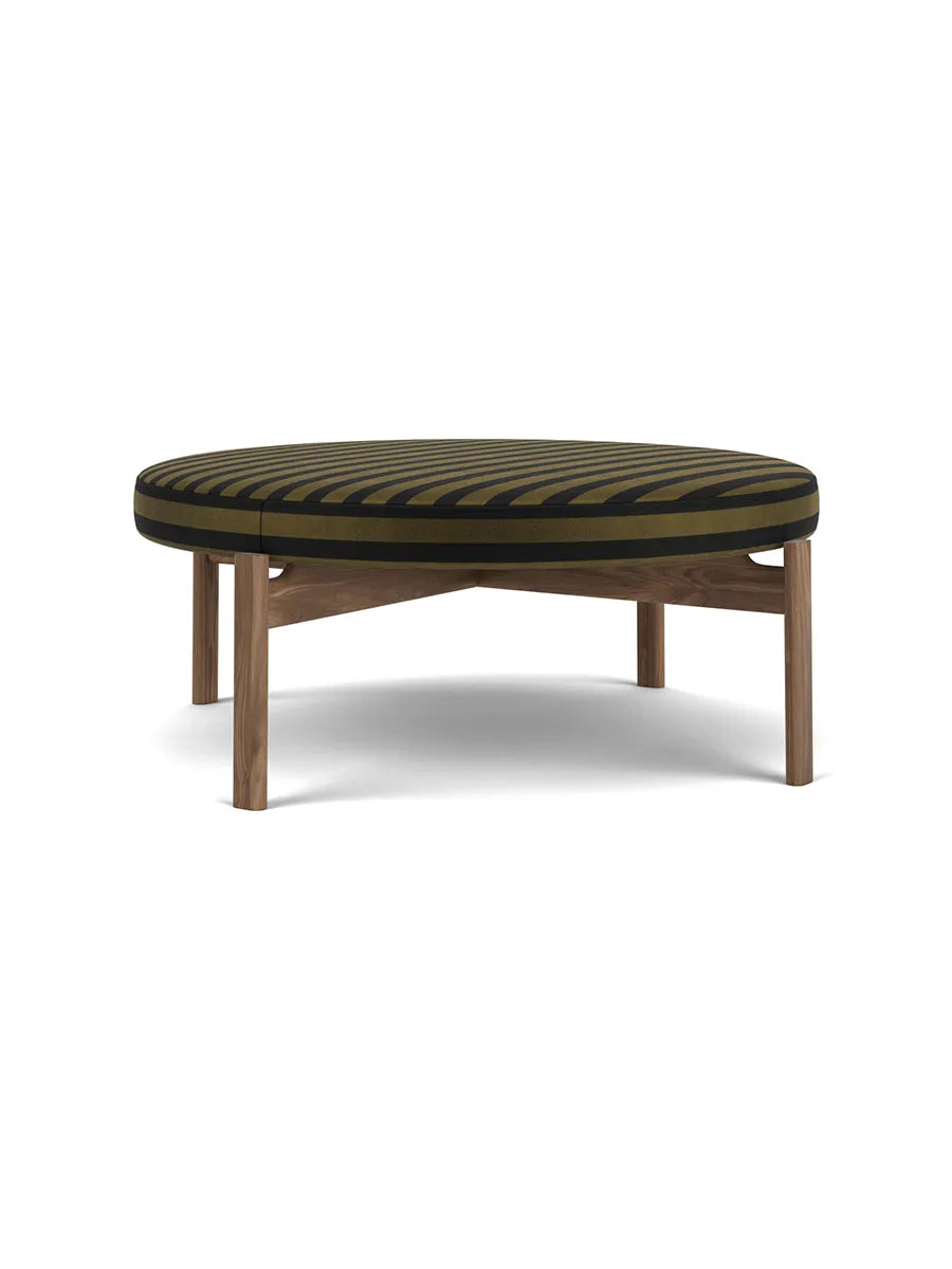 Passage Pouf fra Audo Copenhagen - Walnut - Cabanon Soft FCL7029-04 - Jacobsen Plus