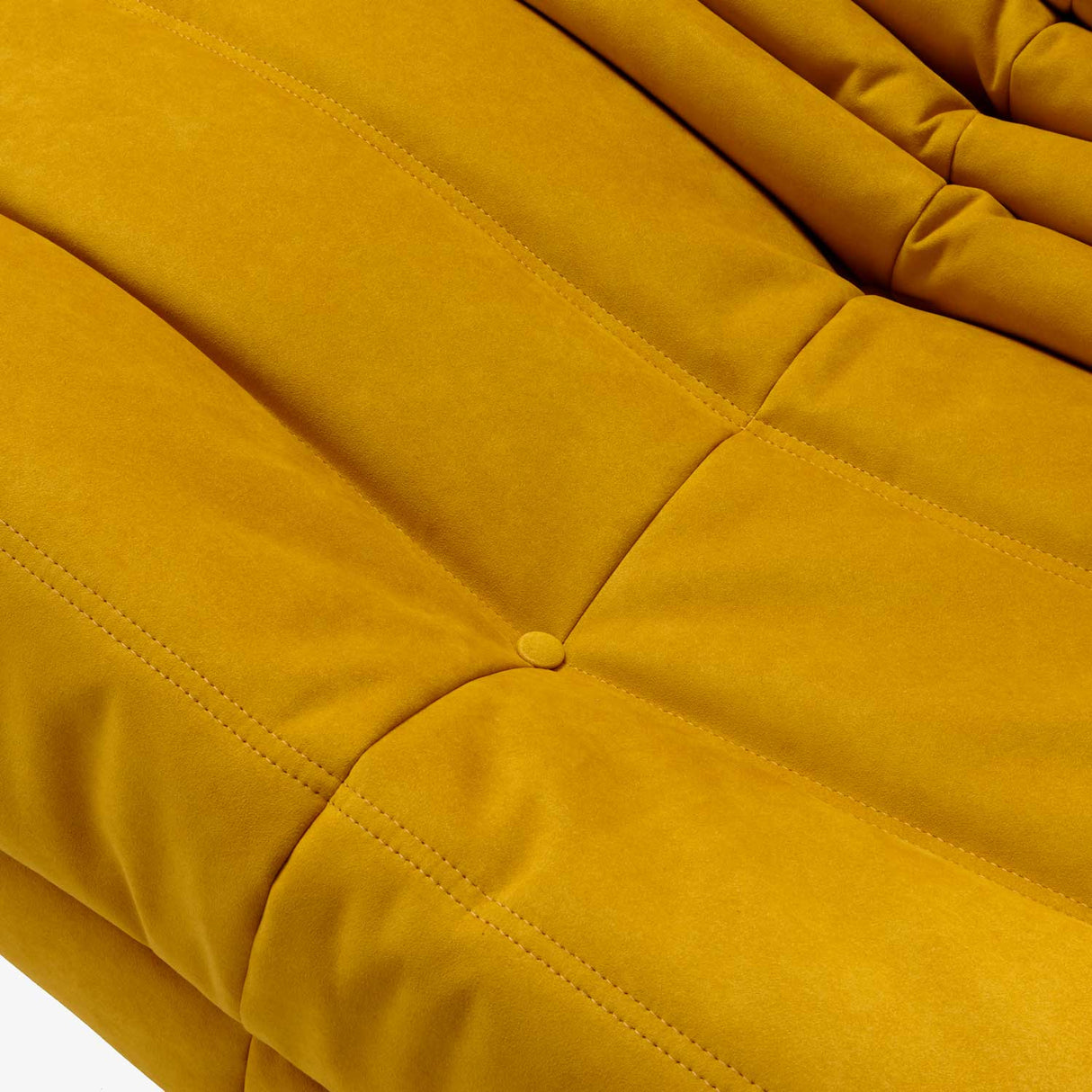 Togo Lænestol fra Ligne Roset - 7 - Jacobsen Plus