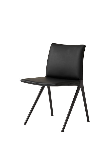 Kape IF7 spisebordsstol fra &Tradition - Warm Black m. Noble Leather Black - Jacobsen Plus