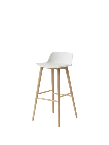 Rely HW123 bar stool, oak fra &Tradition - White - Jacobsen Plus