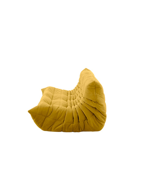 Togo Large Sofa fra Ligne Roset - Alcantara Curry Y116 - Jacobsen Plus