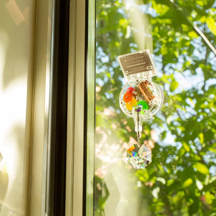 Rainbowmaker, hanging fra Kikkerland - 2 - Jacobsen Plus