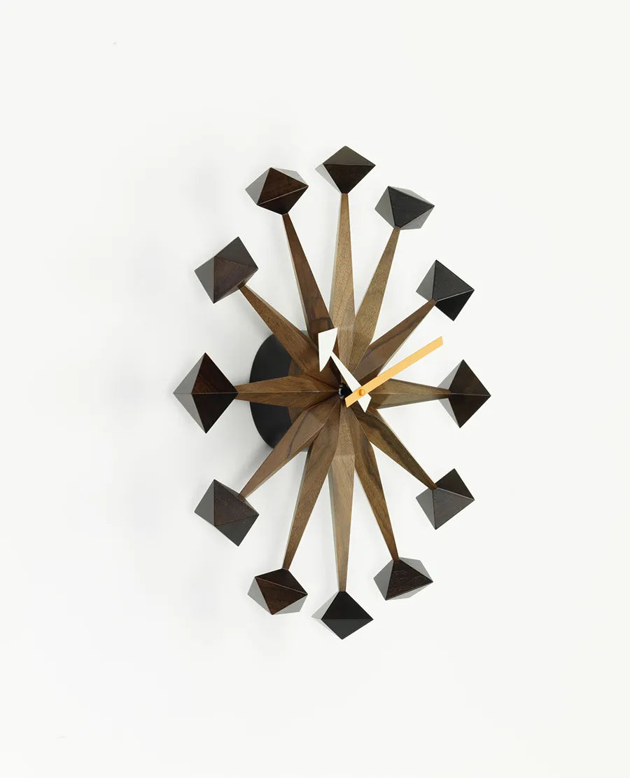 Polygon Clock fra Vitra - 2 - Jacobsen Plus
