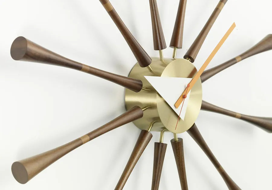 Spindle Clock fra Vitra
