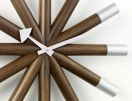 Wheel Clock fra Vitra - 2 - Jacobsen Plus