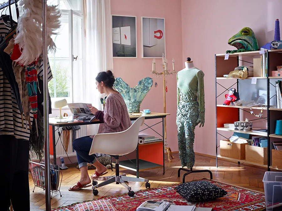 Eames Plastic Armchair PACC fra Vitra