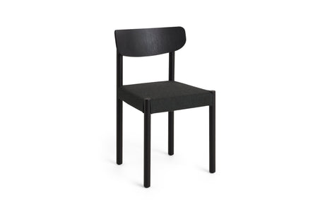 Pack Chair 11, sortlakeret eg fra Hay - Sæde: Remix 356 - Ryglæn: Graphite Brown - Jacobsen Plus