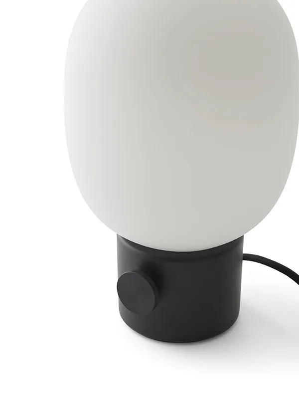 JWDA Metallic Bordlampe fra Audo Copenhagen - 5 - Jacobsen Plus