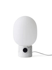JWDA Bordlampe, hvid marmor fra Audo Copenhagen