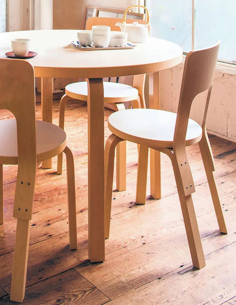 Chair 66 fra Artek - Birk-Sort - Jacobsen Plus