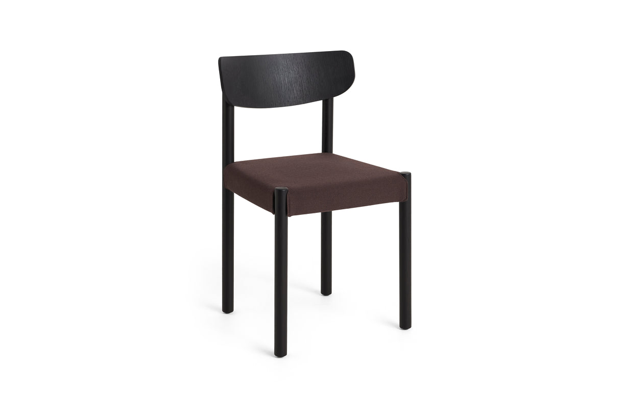 Pack Chair 11, sortlakeret eg fra Hay - Sæde: Steelcut 695 - Ryglæn: Sortlakeret eg - Jacobsen Plus