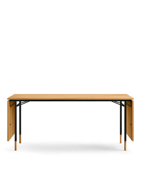 Nyhavn Spisebord, eg/sort af Finn Juhl - 1 - Jacobsen Plus