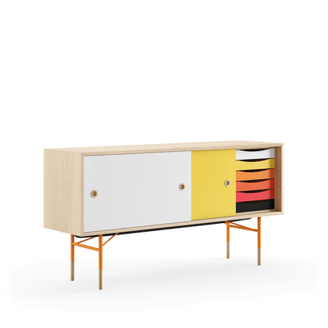 Skænk, orange stel af Finn Juhl - Eg klar olie - gul/hvid skydelåge - Jacobsen Plus