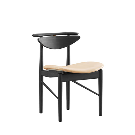 Karmstolen, sort eg af Finn Juhl - Vegetabilsk læder (natur) - Jacobsen Plus