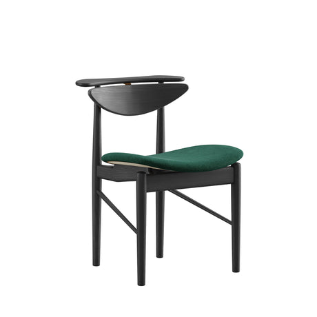 Karmstolen, sort eg af Finn Juhl - Vidar 1062 - Jacobsen Plus