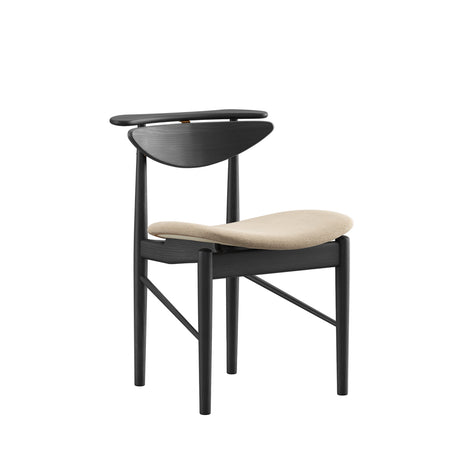 Karmstolen, sort eg af Finn Juhl - Vidar 222 - Jacobsen Plus
