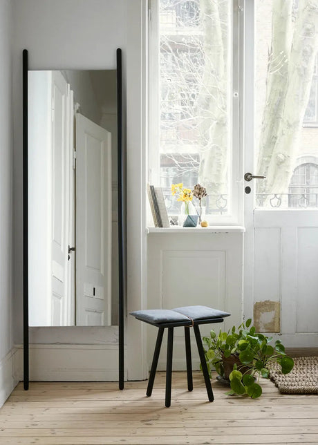 Skagerak Georg Spejl fra Fritz Hansen - 1 - Jacobsen Plus
