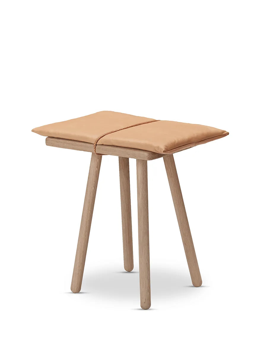 Skagerak Georg jubilæumsskammel fra Fritz Hansen - 1 - Jacobsen Plus