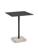 Terrazzo Table fra Hay - L: 60 x B: 60 x H: 74 cm / Anthracite - grå terrazzo - Jacobsen Plus