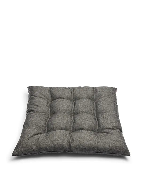 Skagerak Barriere Hynde fra Fritz Hansen - Charcoal - Jacobsen Plus
