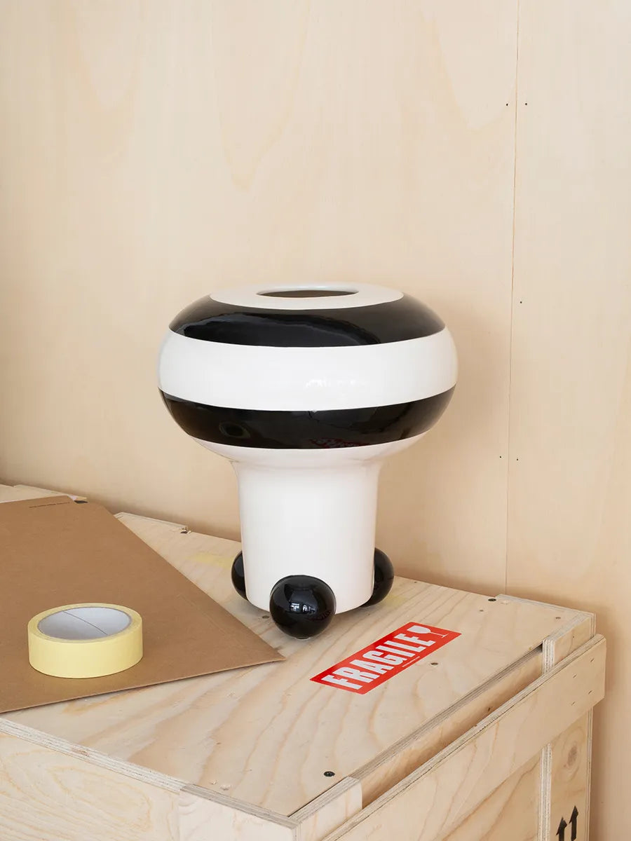Mushroom Vase, black fra raawii - 2 - Jacobsen Plus