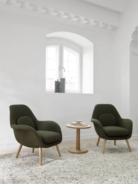 Swoon Lounge Petit fra Fredericia Furniture - Hallingdal 130 / Eg olie (Wood base) - Jacobsen Plus