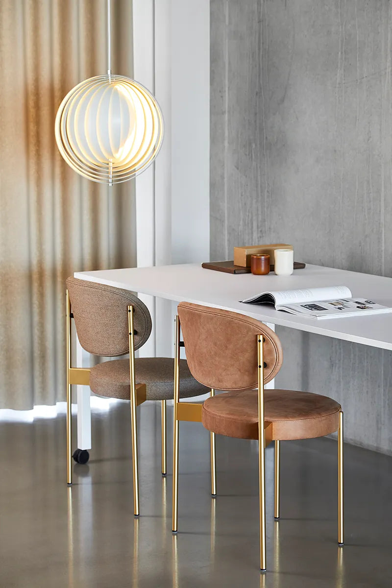 Serie 430 spisestol, messing af Verner Panton