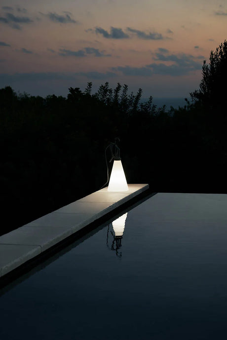 Mayday Outdoor lampe fra Flos - Black - Jacobsen Plus