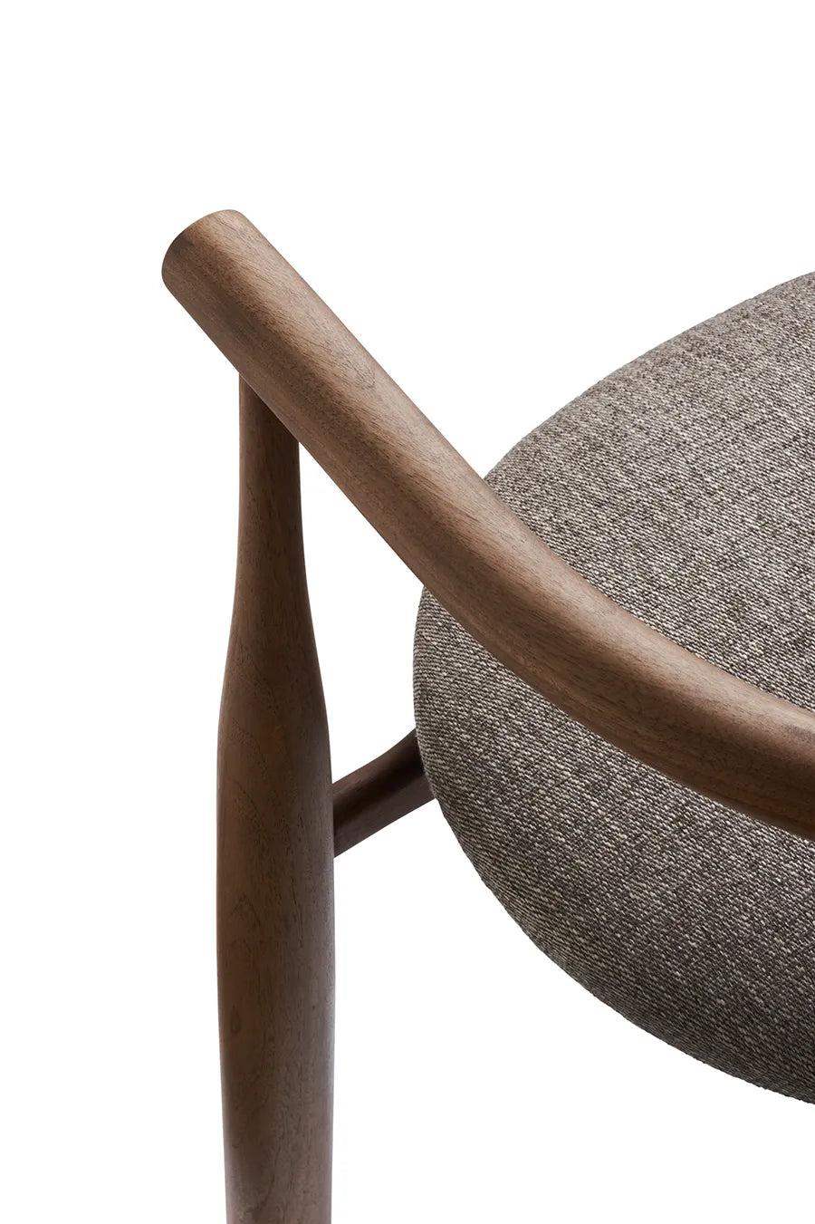 Bukowski Chair, valnød fra New Works - 6 - Jacobsen Plus