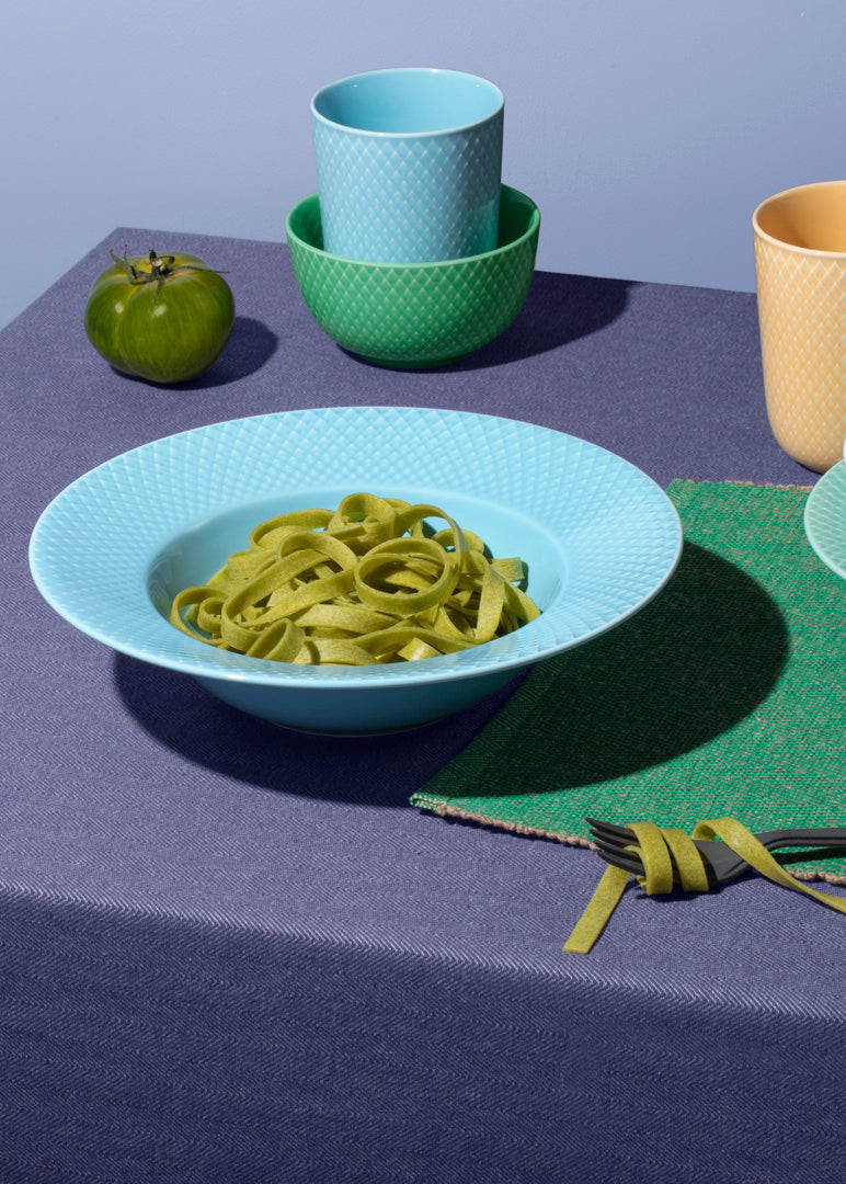 Rhombe dyb tallerken, turkis Ø24,5 cm fra Lyngby Porcelæn