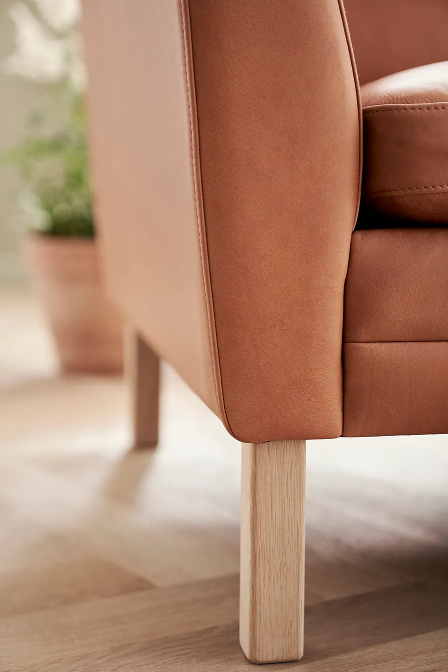 MH2301 Sofa, gefion læder fra Mogens Hansen