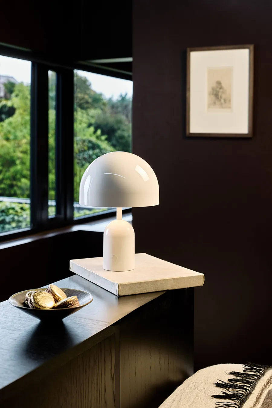 Bell Portable Bordlampe, white fra Tom Dixon