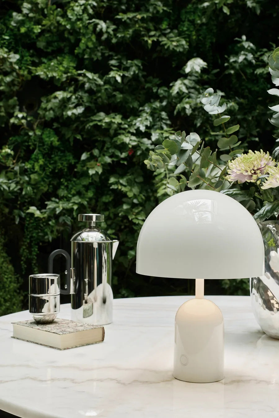 Bell Portable Bordlampe, white fra Tom Dixon