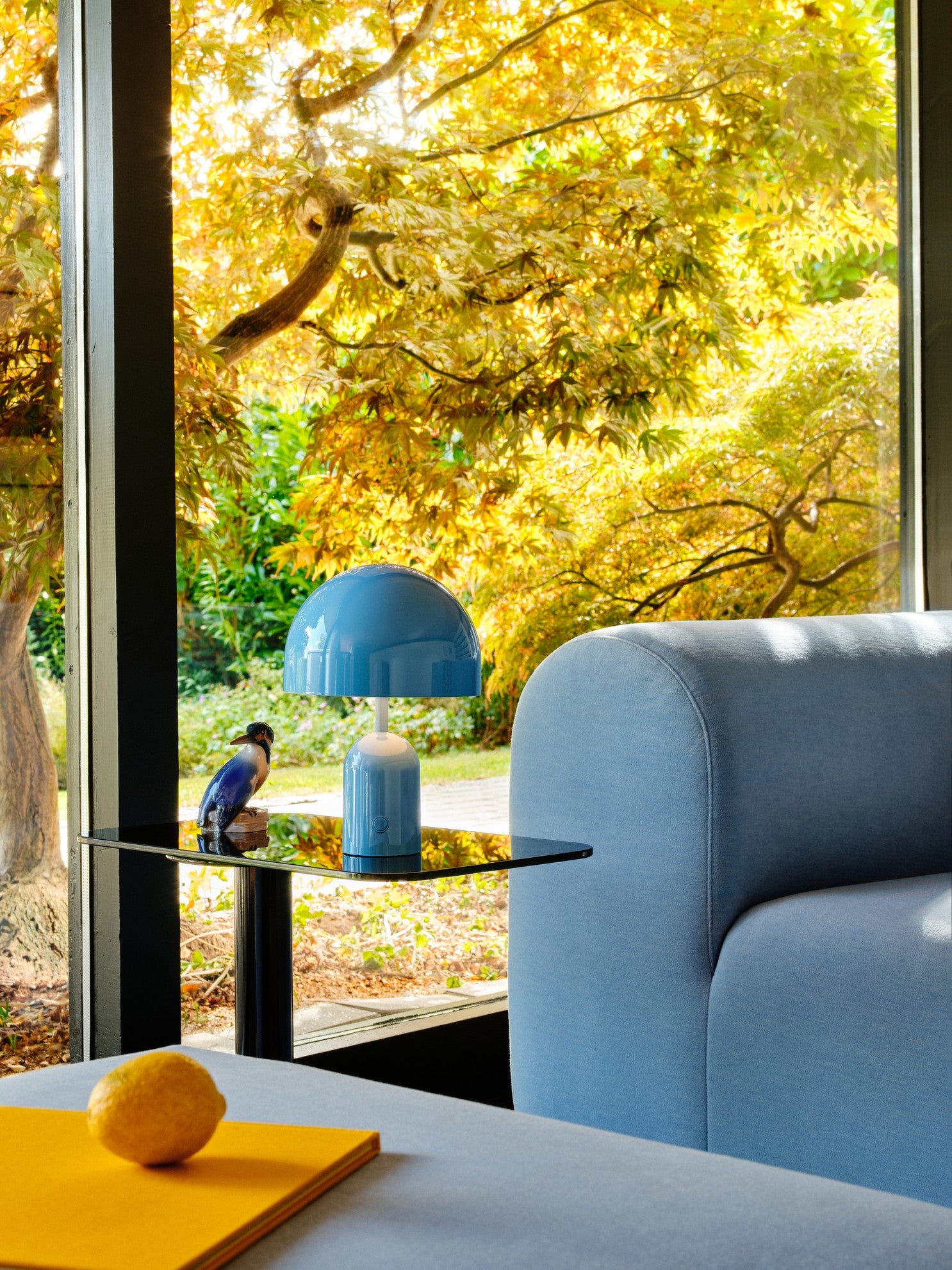 Bell portable bordlampe, Baby blue fra Tom Dixon