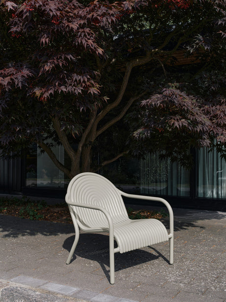 Groove udendørs loungestol fra Tom Dixon - Lounge Putty - Jacobsen Plus