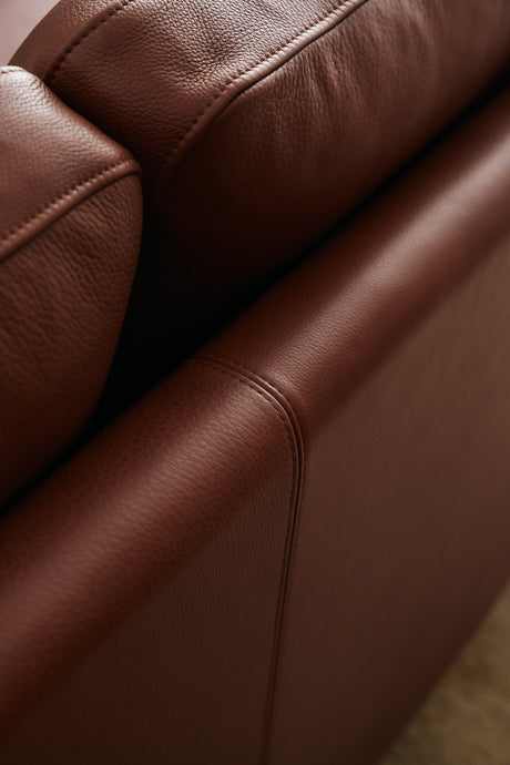 MH276 3 pers. sofa i Baltique anilinlæder fra Mogens Hansen - Baltique 95052 (Rød) - Jacobsen Plus