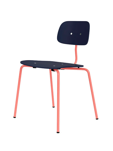 Kevi 2060 stol i Shadow fra Montana - 151 Rhubarb - Jacobsen Plus
