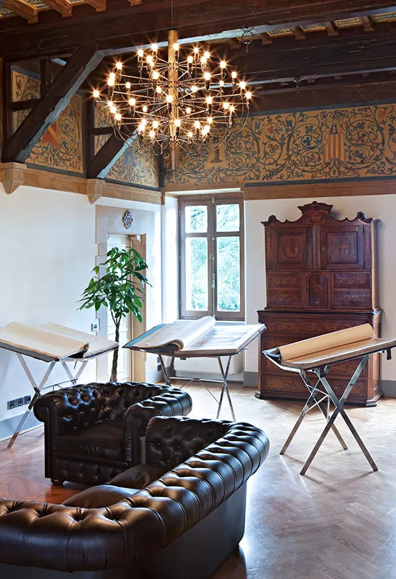 2097/30 Lysekrone fra Flos