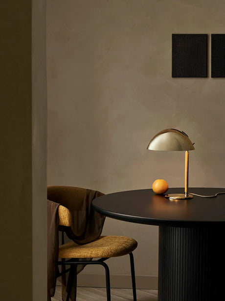 9209 Bordlampe fra GUBI - 3 - Jacobsen Plus