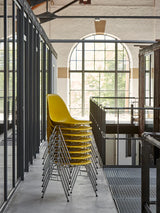 Eames Plastic Side Chair DSS, stabelbar fra Vitra - 7 - Jacobsen Plus